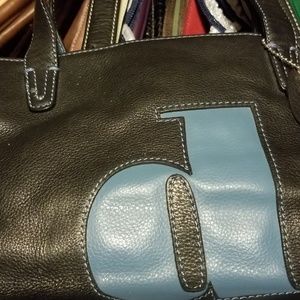 Leather HANDBAG with "d"